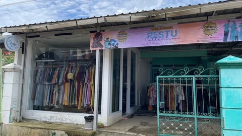 Tampak depan toko Restu Collection Mandiraja